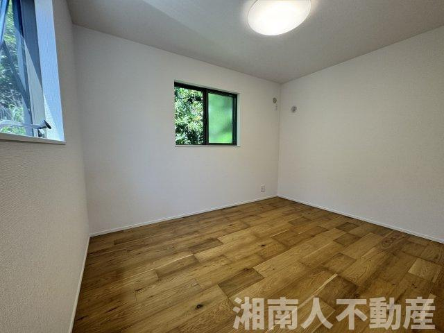 鎌倉市七里ガ浜２丁目５－２２戸建ての洋室|スタンダードな洋室です