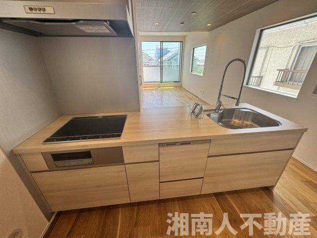 鎌倉市七里ガ浜２丁目５－２２戸建てのキッチン|きれいなキッチンです