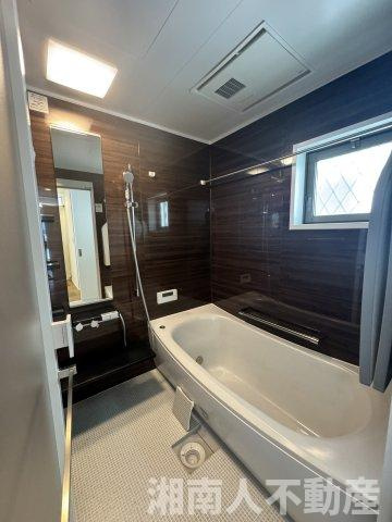 鎌倉市七里ガ浜２丁目５－２２戸建ての浴室|ゆったり過ごせるお風呂です