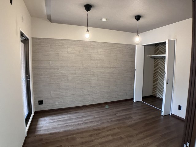 ワコーレロイヤルヒルズの洋室|個人の部屋や寝室として使える洋室です