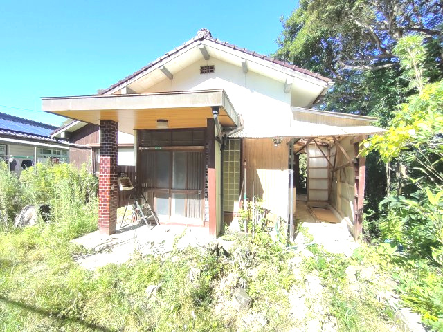 東観音町中古住宅の外観