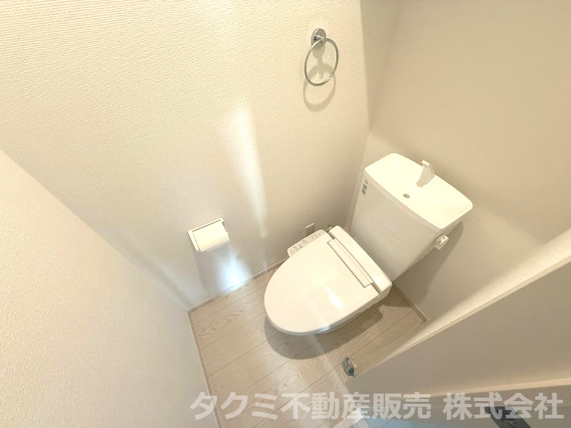 神戸市垂水区霞ヶ丘　中古一戸建　築浅のトイレ