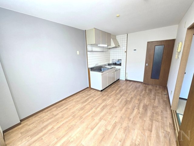 ウエストホークの内装