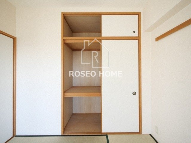 ラ・ピエール城東の収納|同マンション別部屋：参考写真