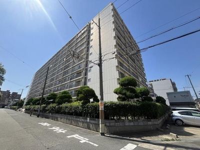 【外観】 | 京橋第一コーポ | 南向きサンルーム有｜リフォーム歴があり、室内キレイ｜ゆったり15帖LDK