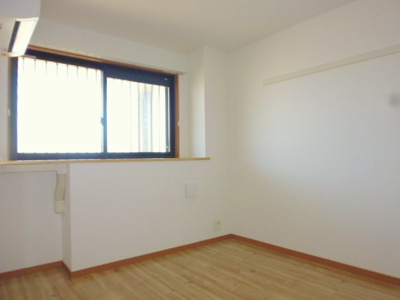 【寝室】 | サンライズ亀甲 | 洋室