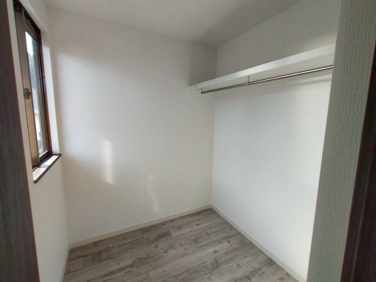 長府満珠町　中古物件の収納