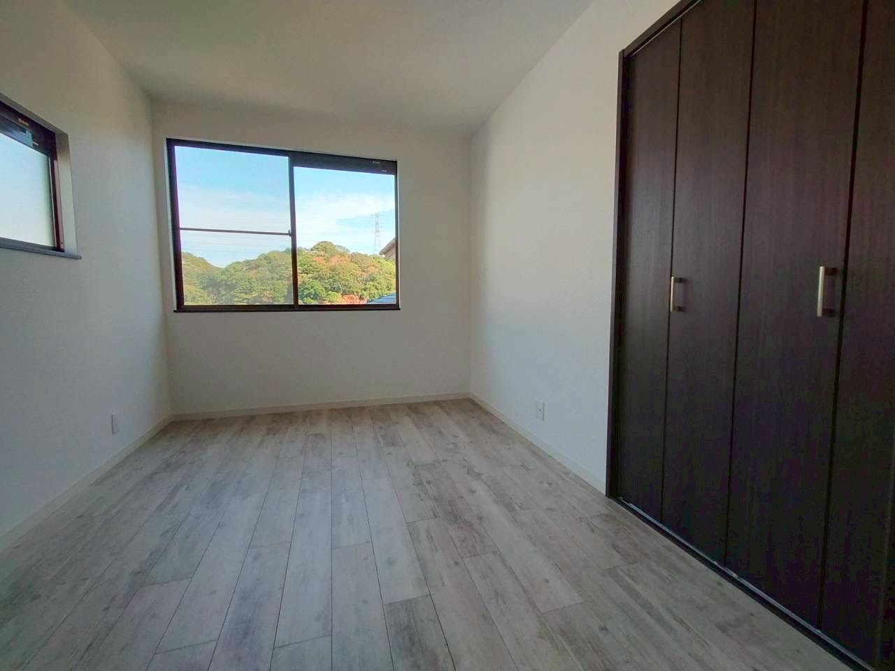 【洋室】の画像