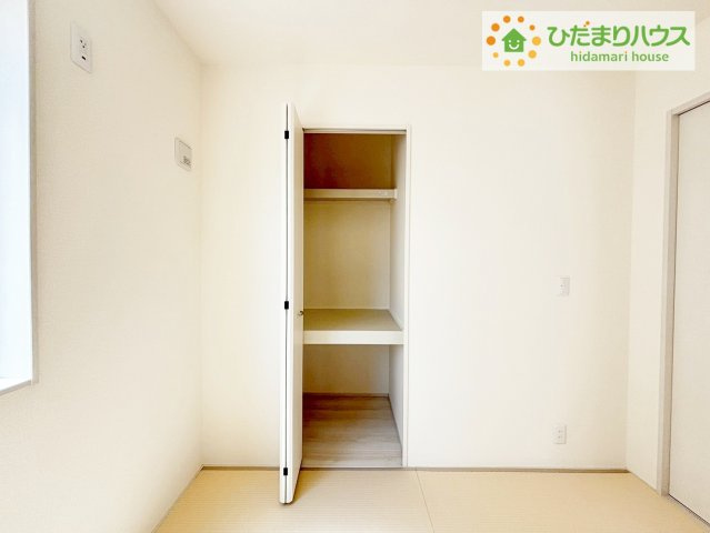 いわき市内郷高坂町2丁目第2　新築戸建　2号棟の収納|"和室にもクローゼット完備！
お布団やお子様のおもちゃなどがスッキリ収納できますね(^^♪"