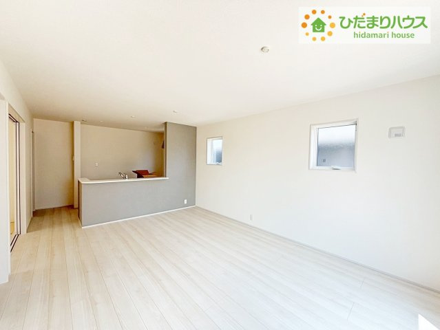 いわき市内郷高坂町2丁目第2　新築戸建　2号棟の居間・リビング|早くお仕事終わらせて、家に帰りたくなるようなリビングです(^^♪