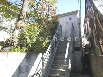 【エントランス】 | カルタス都立大