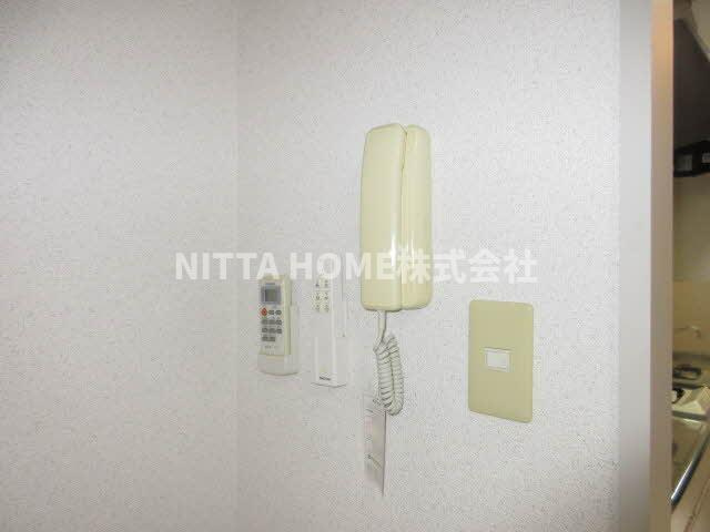 舞鶴市森町のアパートのセキュリティ|インターホン〇