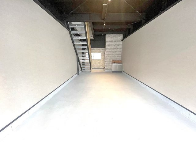 icoi×LONGLIVE　BASEの居間・リビング