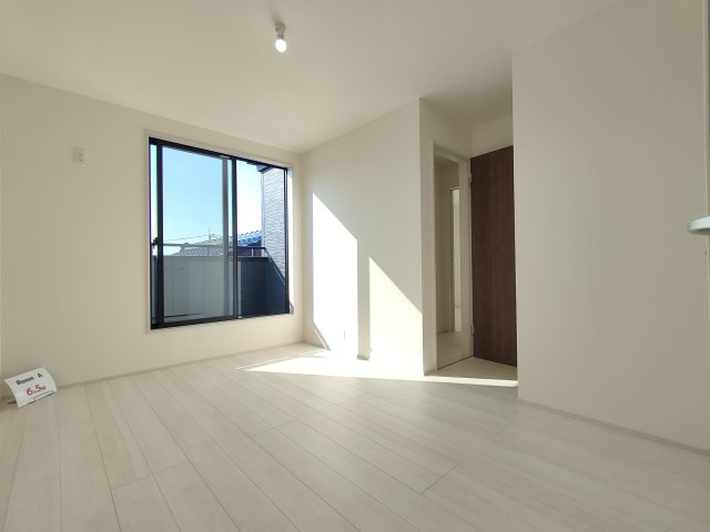 三郷市　早稲田5丁目　新築戸建　全1棟の洋室|施工例です