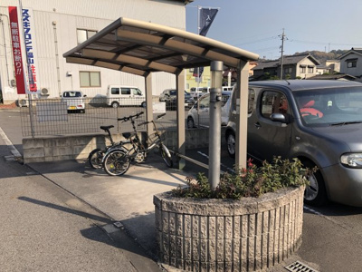 【その他共用部分】 | ボン・エール | 屋根付き駐輪場