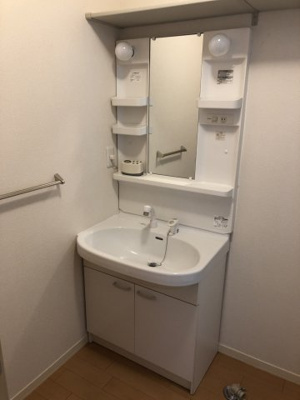 【洗面所】 | ボン・エール | 洗髪洗面化粧台