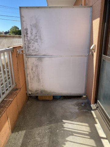 プレジデント中尾のバルコニー|バルコニーからの眺めを楽しみながら食事をしませんか