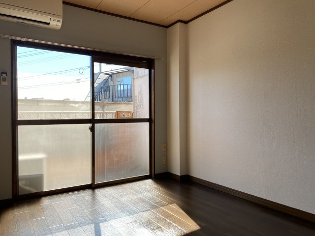 プレジデント中尾の居間・リビング|使いやすいリビングです