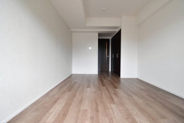 スプランディッド甲子園の洋室