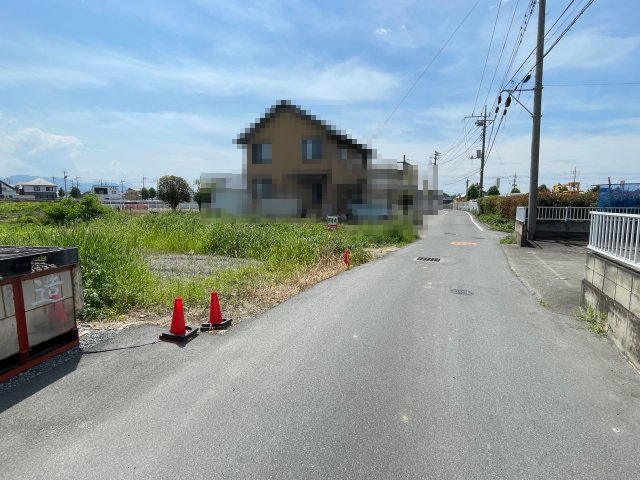 藤岡市中大塚24－1期（全1棟）1号棟の前面道路含む現地写真