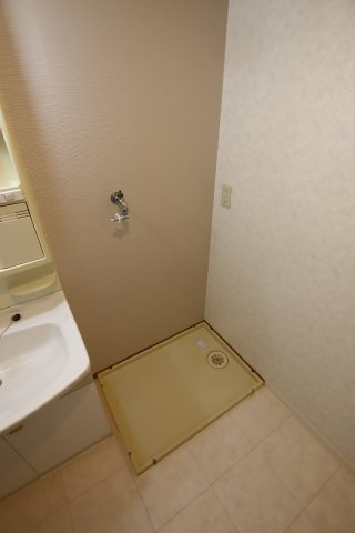 【設備】 | レジデンス赤阪 | 室内洗濯機置場