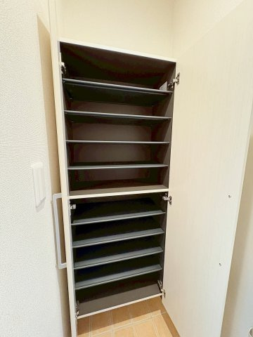 FOREST清荒神のバルコニー|暖かな日差しのふりそそぐバルコニー