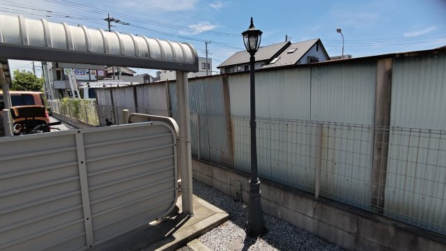 サニーメゾンⅿ のその他共用部分|駐輪場にも街灯がついているので安心です