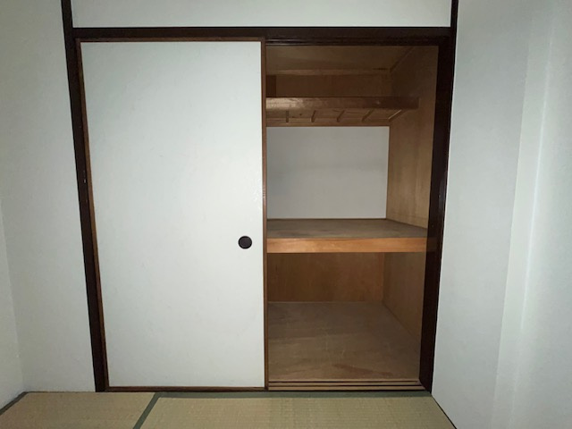 泉ヶ丘コーポラスA棟の収納