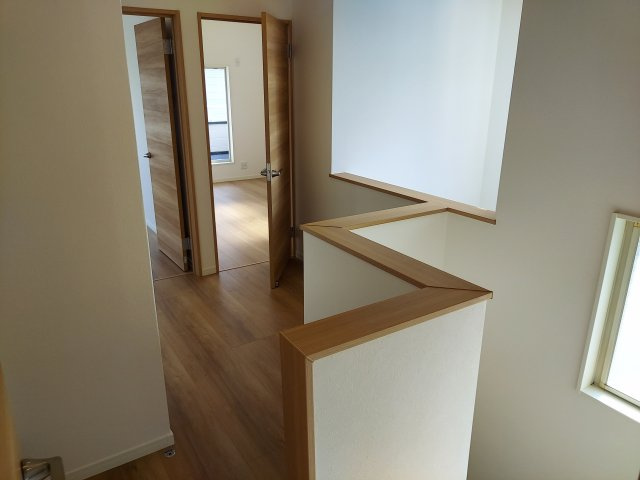 宝塚市今里町一戸建のその他|2階ホール