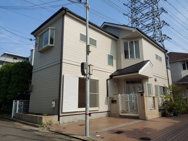 宝塚市今里町一戸建