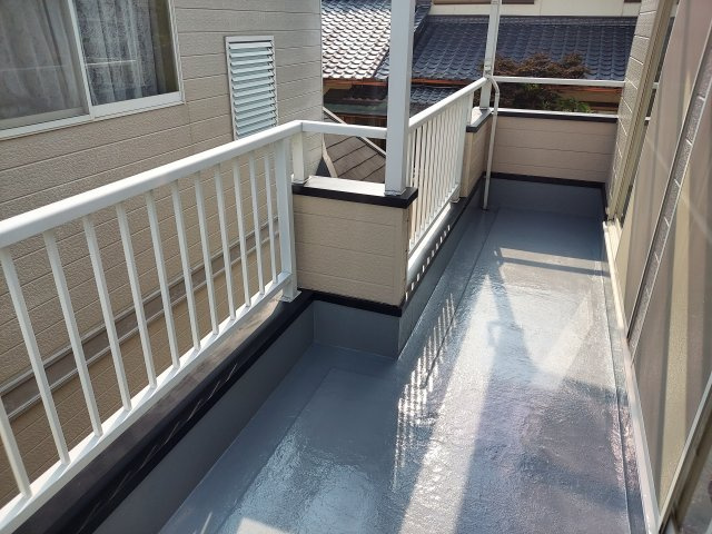 宝塚市今里町一戸建のバルコニー