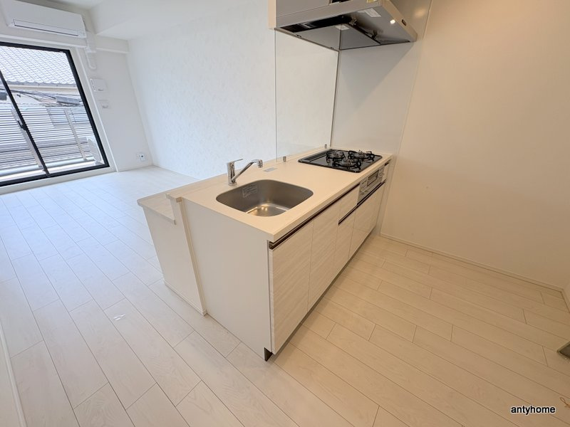 LA GRACE SENBAYASHI　仲介手数料無料の居間・リビング