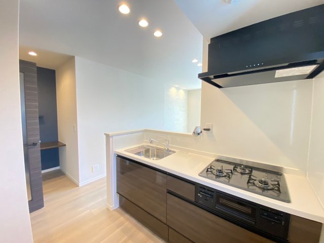 シャーメゾン フォレナ アルファのキッチン|イメージ写真