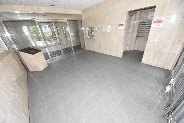 CityLifeクラウンハイム長堀通のエントランス