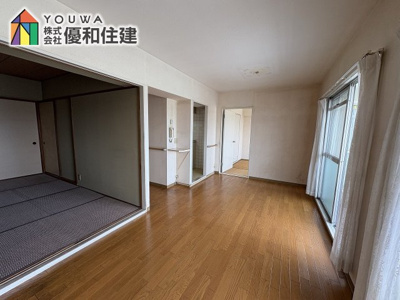 【居間・リビング】 | ベルヴィル朝霧