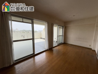 【洋室】 | ベルヴィル朝霧