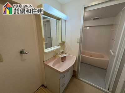 【脱衣所】 | ベルヴィル朝霧