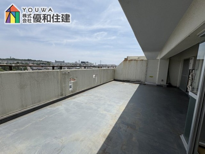 【バルコニー】 | ベルヴィル朝霧