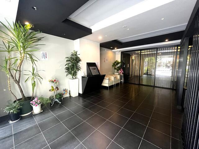 ステージグランデ茅場町のエントランス|ゆとりのあるエントランスです