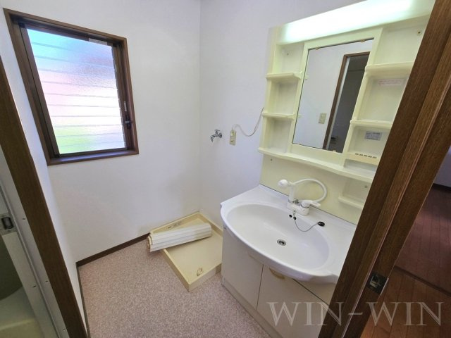 ベルメゾン・スギの洗面所