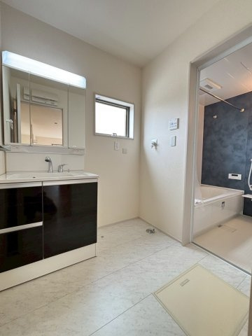 北葛飾郡松伏町　田中3丁目　新築戸建　全6棟の洗面所|洗面所です