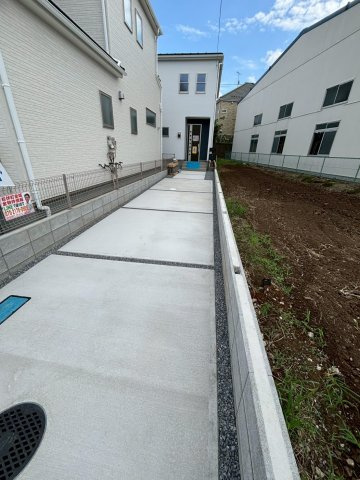 北葛飾郡松伏町　田中3丁目　新築戸建　全6棟の駐車場|施工例です