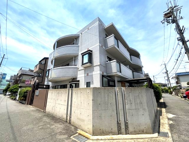 新栄プロパティー林の外観