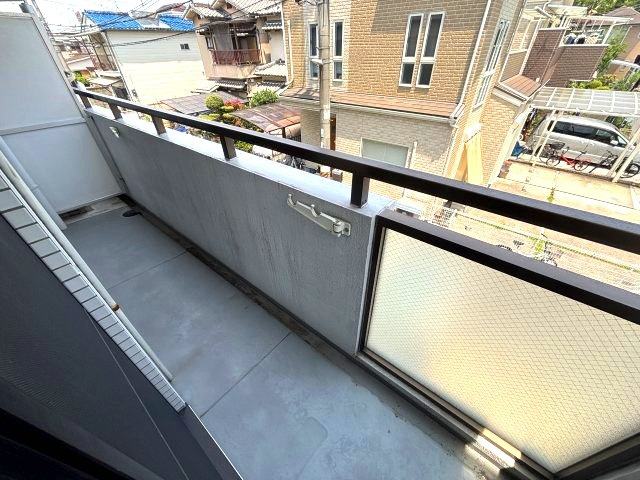 新栄プロパティー林のバルコニー