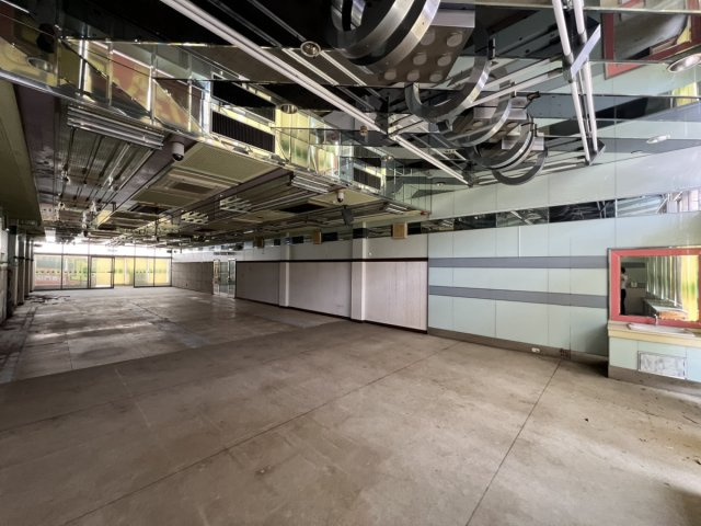 水俣市売り店舗の内装