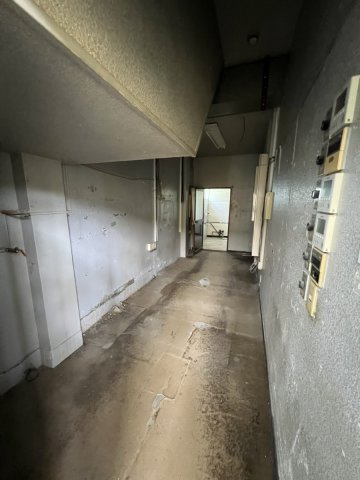 水俣市売り店舗の内装