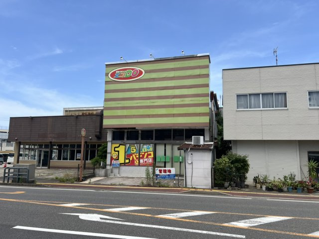 水俣市売り店舗の外観
