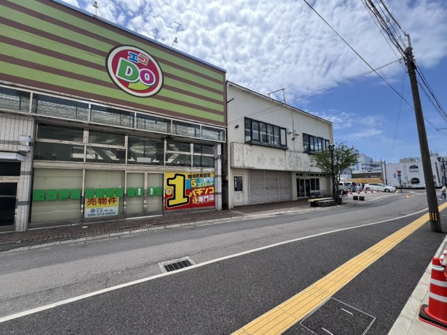 水俣市売り店舗の外観