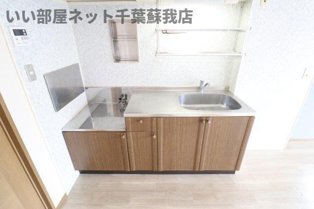 ロイヤルハウスＢのキッチン|きれいなキッチンです