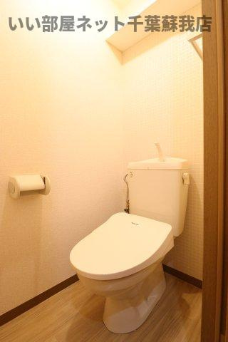 ロイヤルハウスＢのトイレ|シンプルで使いやすいトイレです